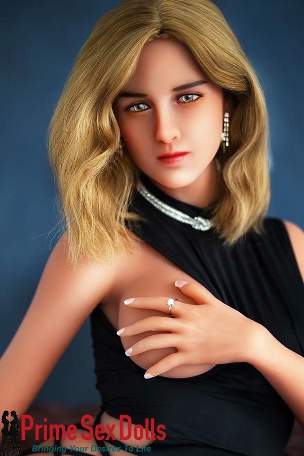 173cm (5ft8) C-Cup Proportionate Hourglass Body Sex Doll having Round Butt with Head #251 by SY Dolls